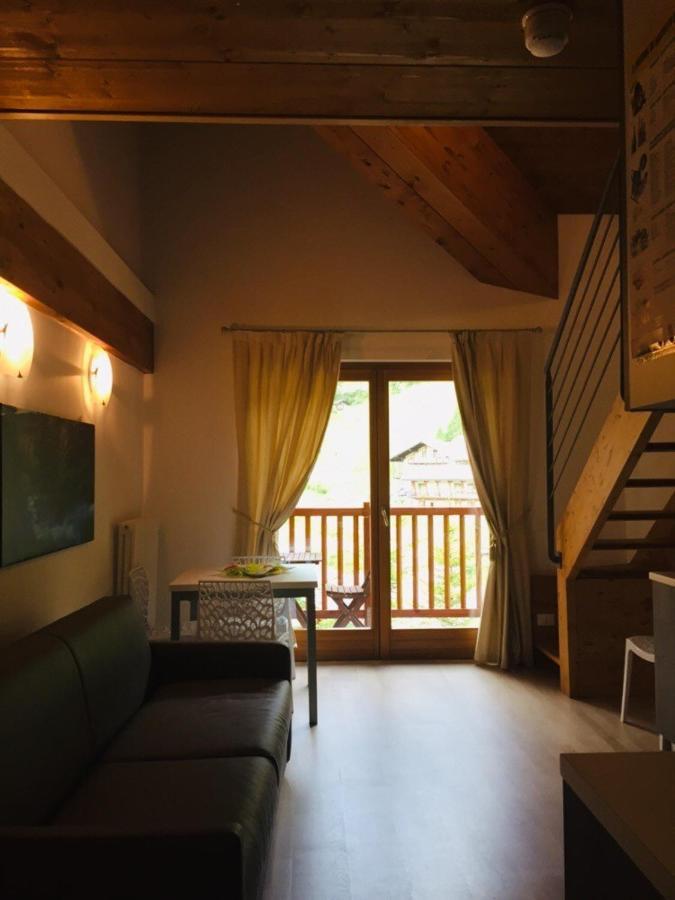 Residence Felik Gressoney-la-Trinité Exterior foto