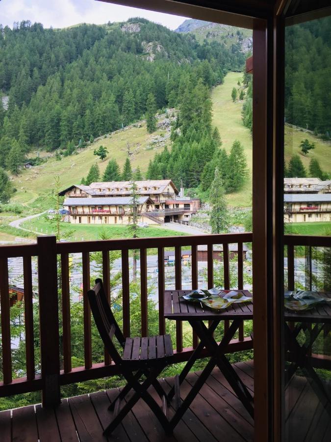 Residence Felik Gressoney-la-Trinité Exterior foto